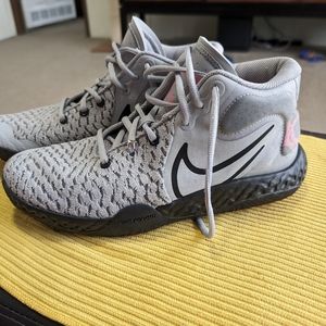 Nike Basketball Sneakers